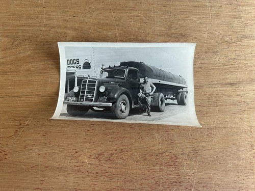 Mack Tanker Truck Photo w/Driver 1940s Wilmington Pike Jimmy John's Vtg Photo - Picture 14 of 24