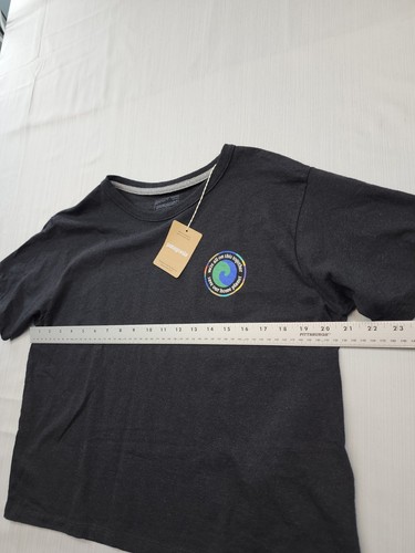 New Patagonia Womens Fitz Responsibili-Tee Shirt Mild Crop Tee Size Medium Boxy - Picture 7 of 10