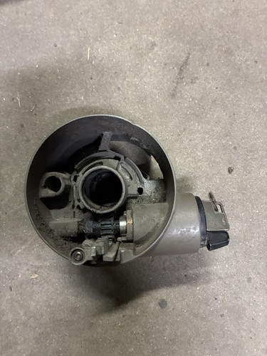HOLDEN COMMODORE VK VL STEERING COLUMN HOUSING AND BARREL WITH KEY , SANDALWOOD - Picture 4 of 5