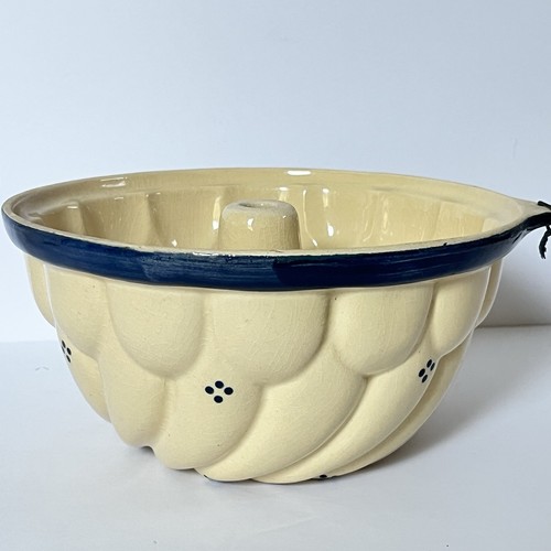 Molde para pasteles vintage mediano de cerámica Bundt Kouglof sartén pintada a mano casa de campo - Imagen 5 de 7