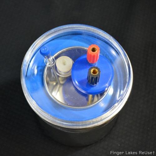 Electric Double Wall Calorimeter with Insulated Handle - Picture 4 of 8