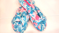 LILLY PULITZER NWOT Womens 7/8 Bondi Blue My Little Peony Pool Slippers NEW