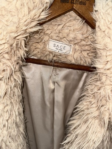 Sage The Label peluda piel sintética gran tamaño costo súper suave talla mediana - Imagen 5 de 6