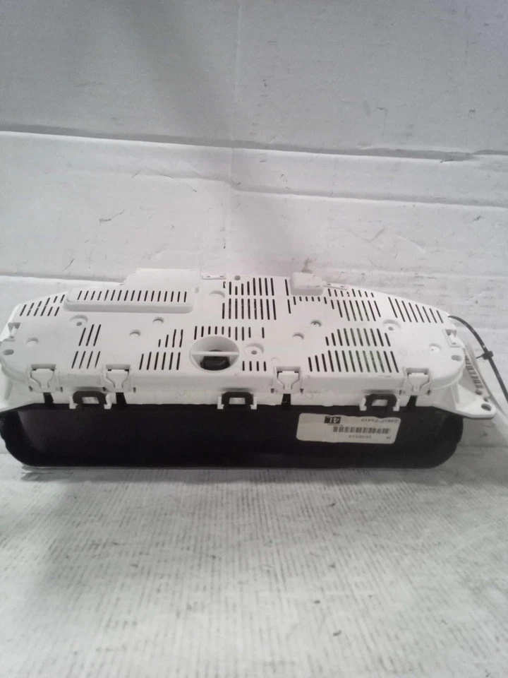 Used Speedometer Gauge fits: 2009 Nissan Frontier cluster MPH 6 cylinder 4x4 AT Foto 2 de 4