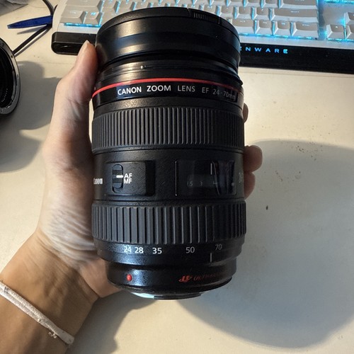 Canon EF 5175B002 24-70 mm F/2.8L Standard-Zoomobjektiv - Bild 4 von 5