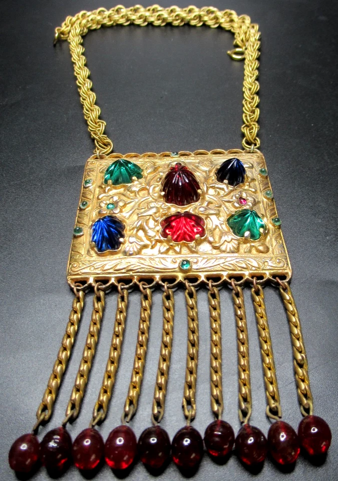 HATTIE CARNEGIE HC Mark Mogul Fruit Salad High Dome Molded Glass Necklace RARE! - Image 2 of 4