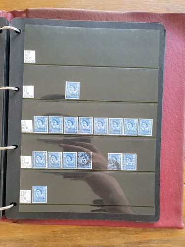 Álbum de estampillas que contiene estampillas GB QEII en hojas de stock - Imagen 18 de 23