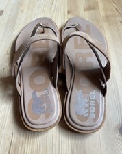 Sorel Women  s Ella II Easy Flip Sandal In The Color Velvet Tan Size 8 US