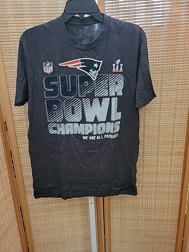 Fanatic Shirts Men SZ Medium New England Patriots Super Bowl LII Champions Gray - Picture 5 of 12