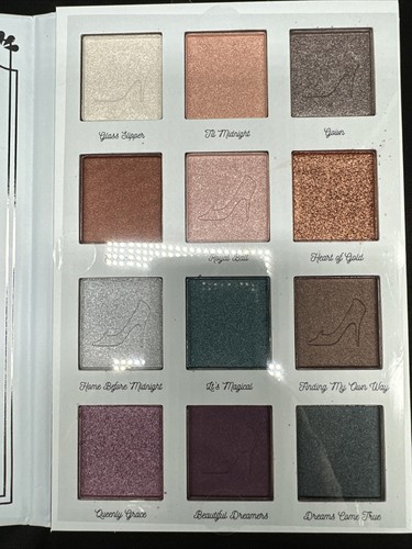 Nueva paleta de maquillaje de sombras de ojos Disney Storybook Princesa Cenicienta 12 con espejo - Imagen 7 de 7