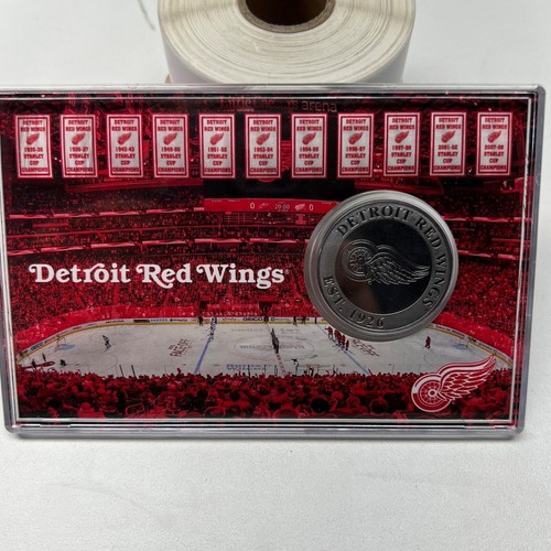 Estuche Acrílico Detroit Red Wings 4"x6" con Moneda Highland Mint Mercancía Oficial NHL - Imagen 2 de 5