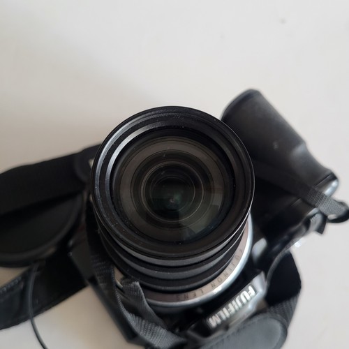 Fujifilm FINEPIX S8630 fotocamera obiettivo 36x con custodia cinghia copriobiettivo FUNZIONANTE - Foto 9 di 14