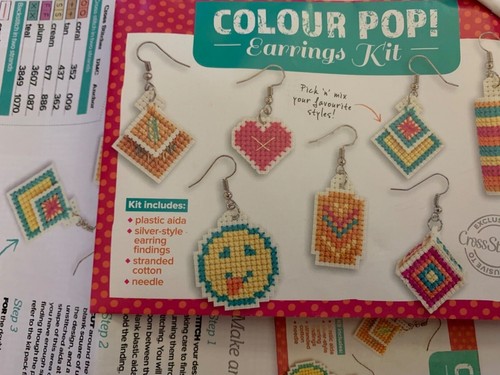 Kleine Kreuzstich-Sets mit Anleitung. Neu. Verschiedene Designs. Neu - Bild 11 von 18