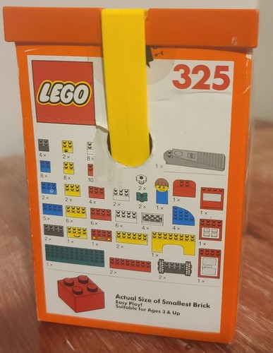 Vintage 1990 Lego Basic Tote Pack Building Set 325 - Picture 2 of 6
