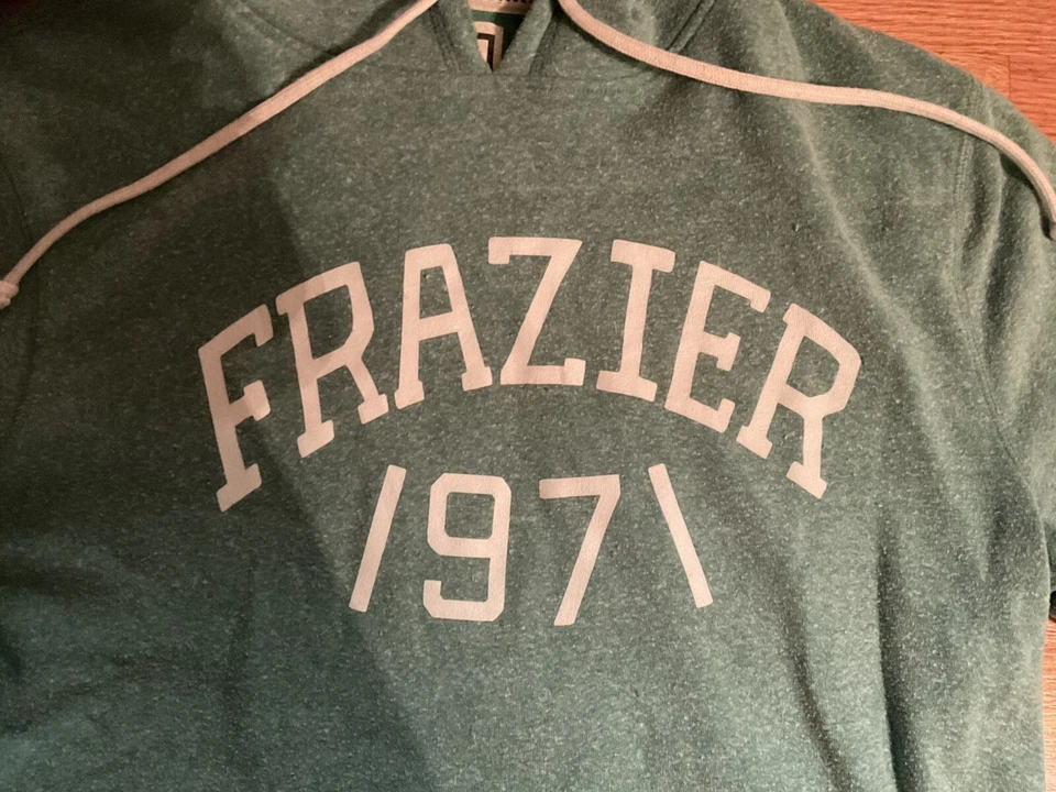 Roots Of Fight Smokin Joe Frazier Madison Square Garden Hoodie L Boxing - Image 4 of 4