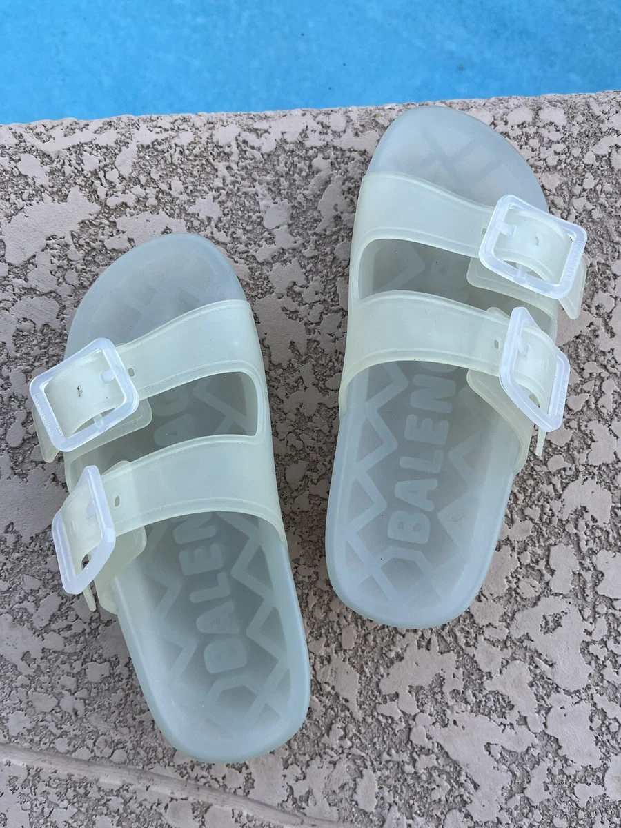 Balenciaga white hotsell slippers