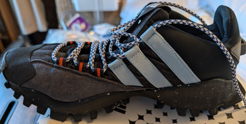 Adidas by Stella McCartney SEEULATER LUGGED LOW-TOP Unisex Sneakers. Color Black - Picture 2 of 8