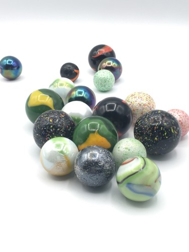 Lotto di 19 biglie vintage Rocheux Rocky Destroyer Star Dust Meteor 1"-1,6" - Foto 3 di 10