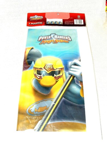 NEW ~POWER RANGERS~  PLASTIC TABLECOVER, 59"X80"   PARTY SUPPLIES - Bild 2 von 3