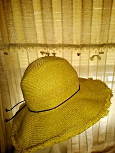 j crew beach hat