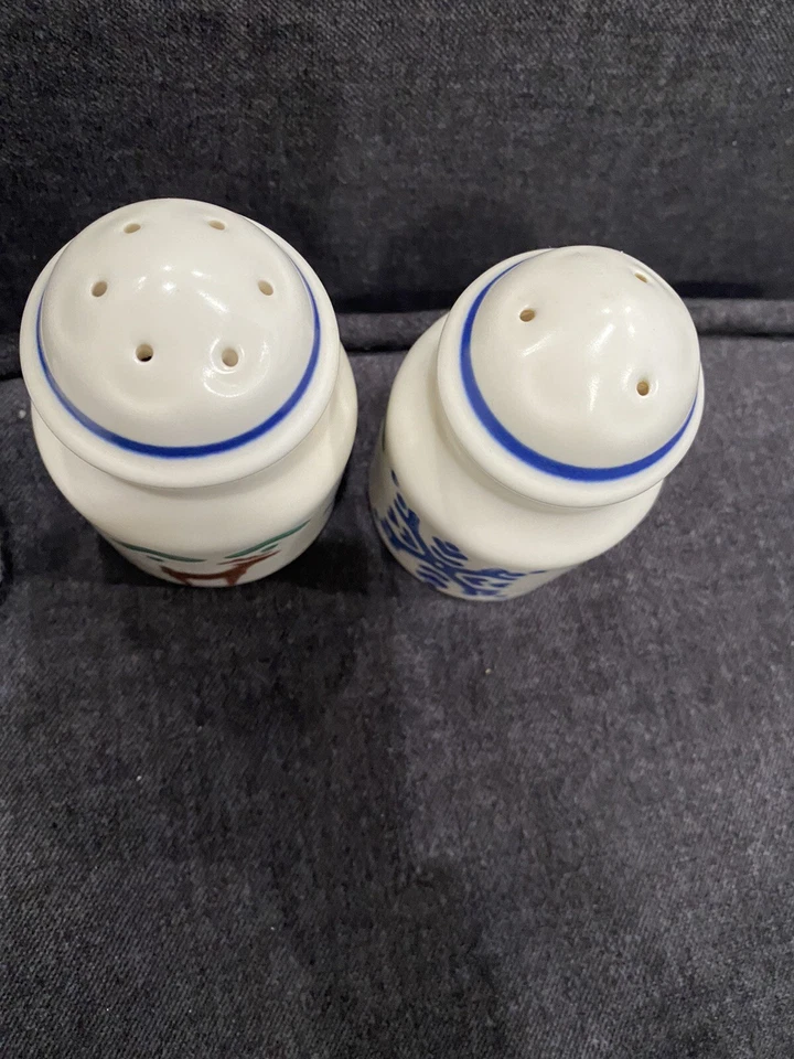 Juego de coctelera de sal y pimienta con patrón nórdico de vacaciones de gres Pfaltzgraff Foto 2 de 4