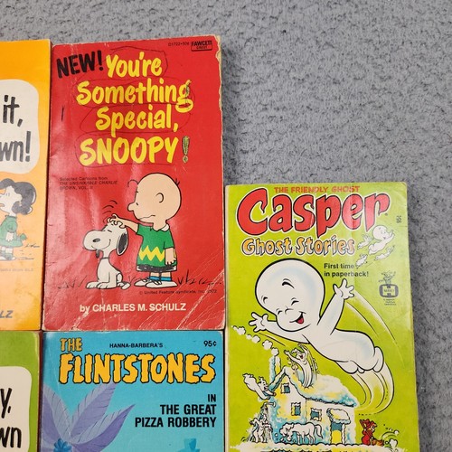 Vintage Paperback Lot of 7 Books Peanuts Charlie Brown Snoopy Flintstones Casper - Picture 4 of 12