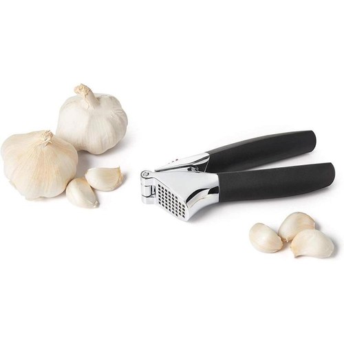 OXO Good Grips Garlic Press Kitchen Ginger Crusher - Picture 4 of 4