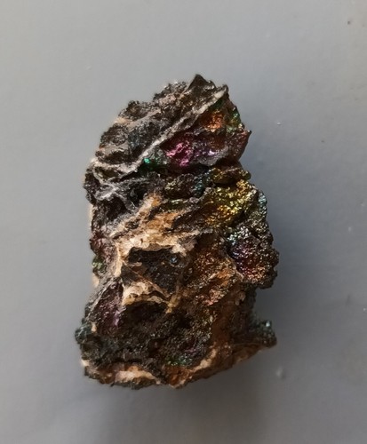 Goethita IRIDISCENTE (GOE11/3) mineral de Cantera San Valentín, España - Imagen 5 de 5
