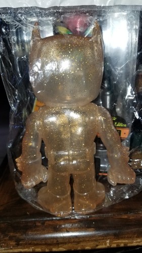 Funko Hikari DC Comics Batman Gold Glitter Japanese Vinyl Rare!! - Picture 2 of 2