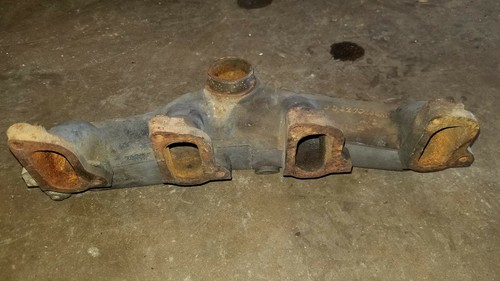 Bobcat 863 Intake manifold 6690619 Was 6670316 Deutz BF4M1011 - Picture 2 of 5