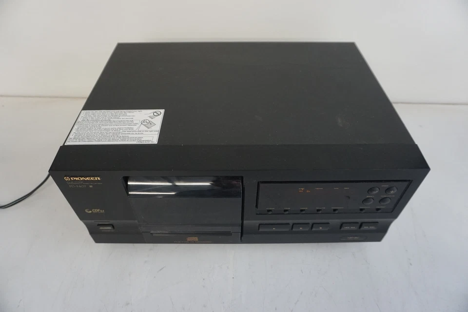 PIONEER FILE-TYPE COMPACT DISC PLAYER PD-F407 (SIS4) - Image 3 of 4