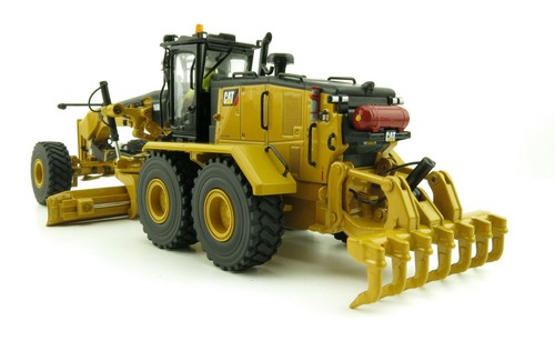 Diecast Masters 85507 - Caterpillar CAT 16M3 Motor Grader High Line Series 1:50 - Picture 4 of 12