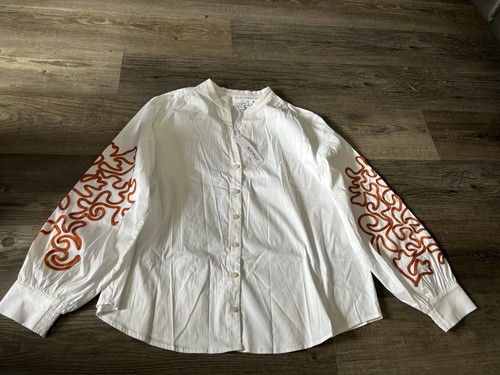 Chico’s Ladies Embroidered Sleeve Tunic Style Blouse Sz 3 NWT - Picture 1 of 6