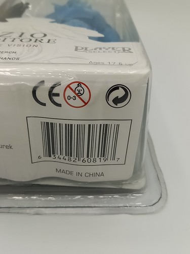 Assassin's Creed Brotherhood Ezio Auditor Eagle Vision Action Figure 2012  - Picture 3 of 3