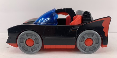 Imaginext DC Superfiends Batmobile Spielzeugauto Autos funktionierende Lichter schwarz blau rot - Bild 2 von 6