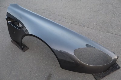 Aston Martin Vantage Kotflügel vorne rechts right fender wing DEFEKT 6G33-16005