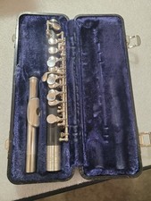 Vintage 1970s Bundy Piccolo Silver Plate w/ Hard Case Read Read