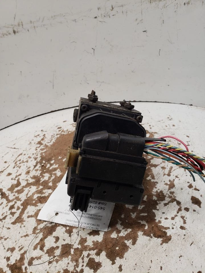 Conjunto de piezas de freno antibloqueo sin control de tracción compatible con 99-02 CAMARO 1424600 Foto 3 de 3