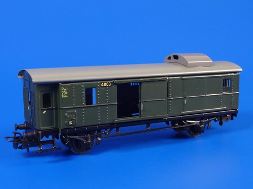 ** MARKLIN WAGON FOURGON portes coulissantes - 4003 (43)** - Picture 1 of 4