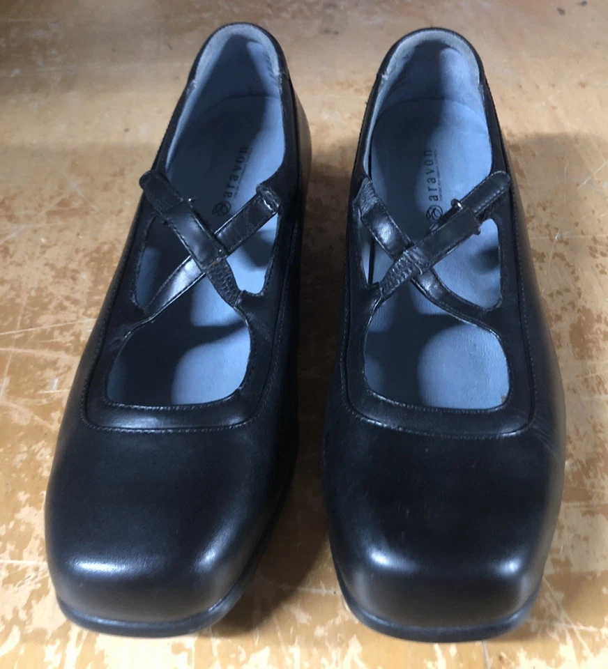 Aravon Evelyn 黑色皮革表带 Mary Jane 泵鞋女式 9B 方头乐福鞋 — 第 2/4 张图片