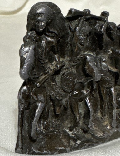 Vintage Native American Indian Tribe Warriors on Horses  Brass Belt Buckle 1979 - Picture 2 of 7