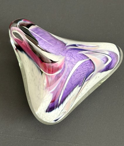 Hand Blown Art Glass Paperweight Organic Shape White Purple Pink Black - 第 12/15 張圖片