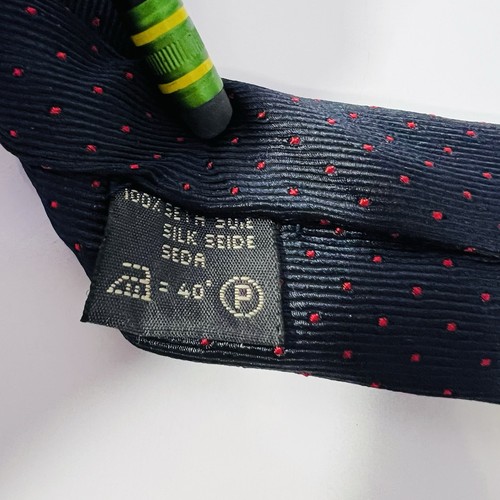 "Corbata de seda tejida azul oscuro Giampiero Cravatte con micropunto rojo 60x4,25"" 7 pliegues" - Imagen 7 de 13