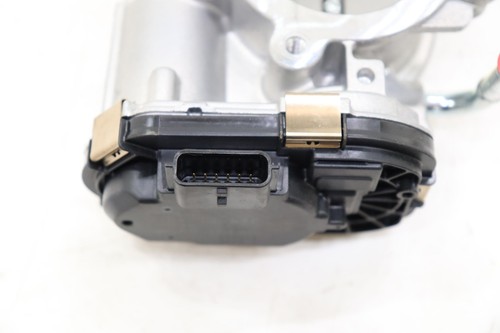 2024 - 2025 MAZDA CX90 3.3L FUEL INJECTION THROTTLE BODY VALVE OEM H30113640 - Picture 8 of 10