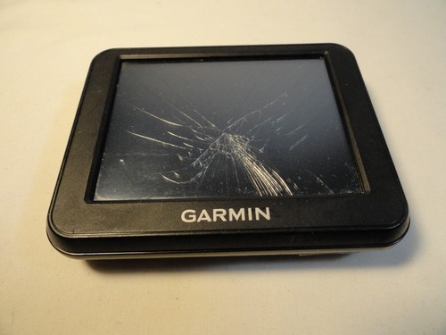 Garmin Nuvi 30 GPS Car Vehicle Navigation System - Parts or Repair - Picture 1 of 3