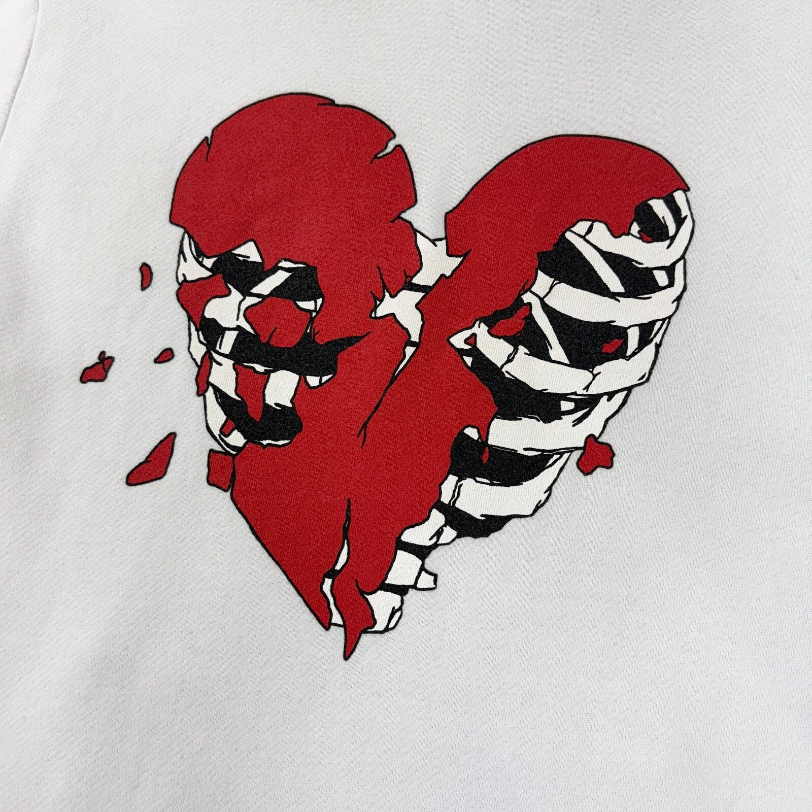 Felpa con cappuccio pullover ricamato Amiri Lovers colore bianco prezzo consigliato £550