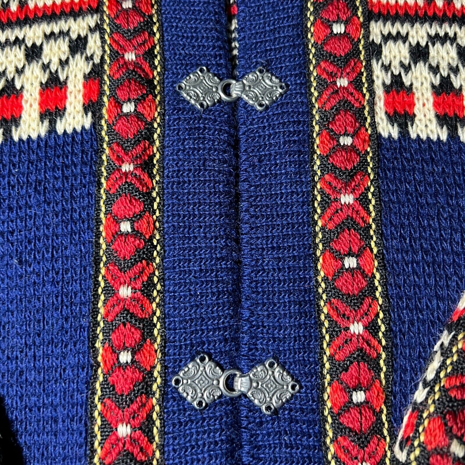 Picture 3 of 10