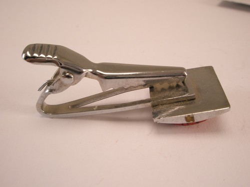 1-11/16" Black Stitched Red Fabric Cloth Silver Tone Vintage SMALL Tie Bar Clip - Picture 6 of 6