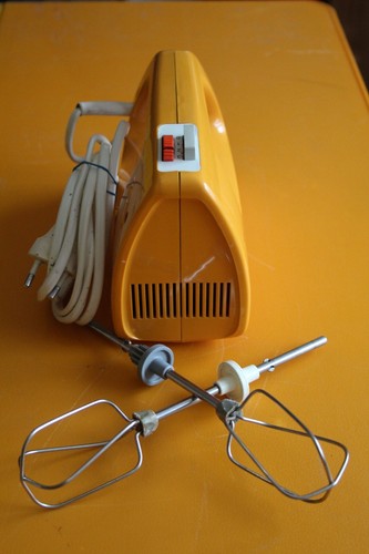 VINTAGE HAND-MIXER KRUPS 3 MIX 3000 GELB-ORANGE MIT 2 RÜHRSTEBEN, FUNKTIONIERT! - Bild 5 von 9