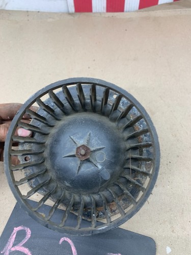 1981 1987 CHEVROLET GMC K10 1986 1989 K30 K20 HEATER HEAT FAN BLOWER MOTOR WORKS - Picture 7 of 10
